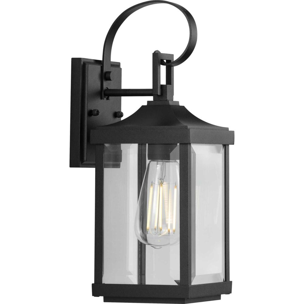 P560021-031 1-100W MED WALL LANTERN